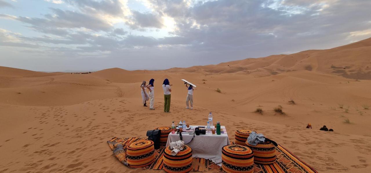 Отель Authentic Luxury Camp Мерзуга Экстерьер фото