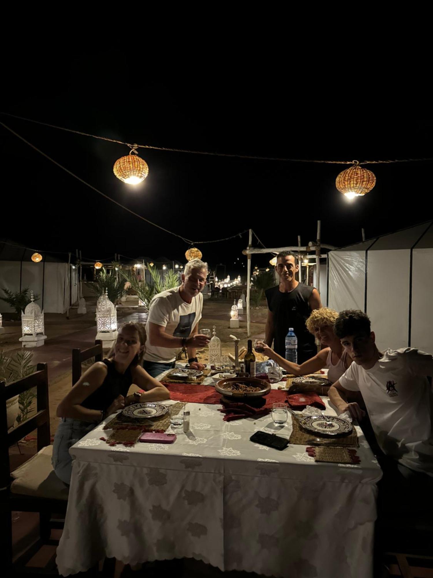 Отель Authentic Luxury Camp Мерзуга Экстерьер фото